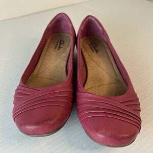 Clarks Shoes 8M Bendable Propose Pixie Slip On Flats Barbiecore Pink Leather
